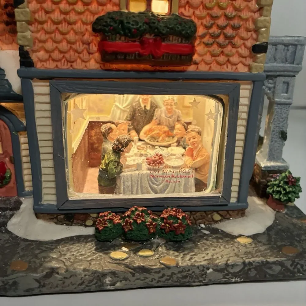 Saturday Evening Post Freedom From Want Porcelain Lighted Christmas House w/ Box